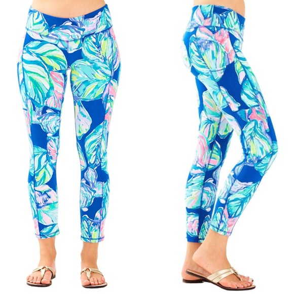 Lilly Pulitzer Pants - ✨ Lilly Pulitzer Luxletic Weekender Cropped Pant ✨